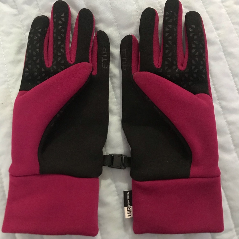 The North Face e-tip gloves